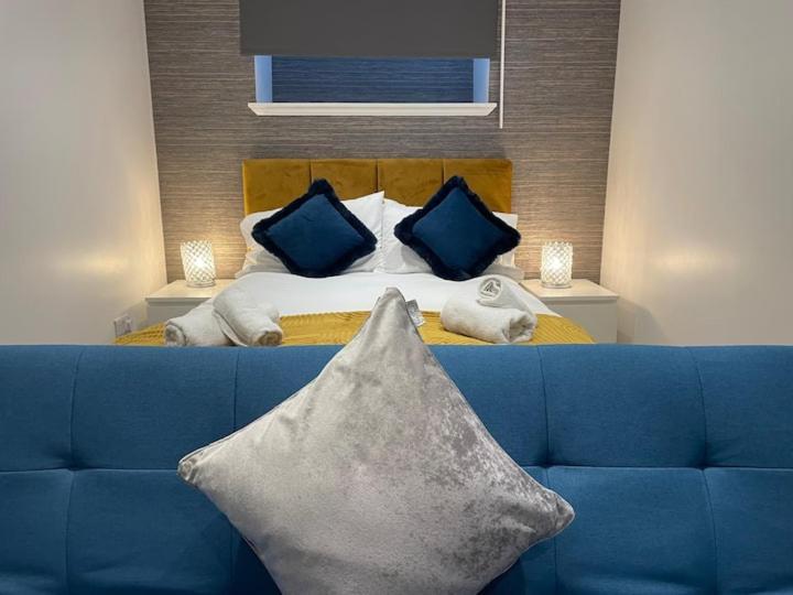 Lovely 3 Bedroom Apartment With Private Garden In Edinburgh City Centre Esterno foto