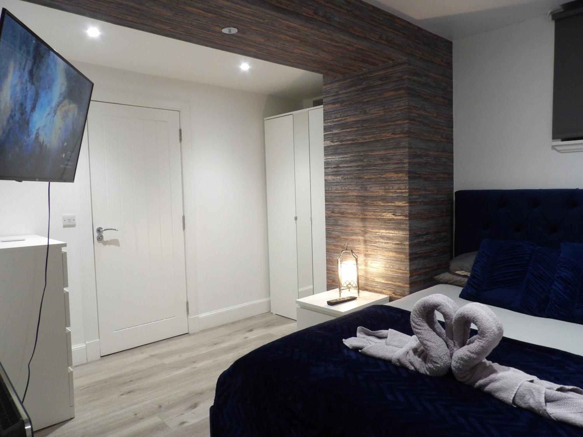 Lovely 3 Bedroom Apartment With Private Garden In Edinburgh City Centre Esterno foto